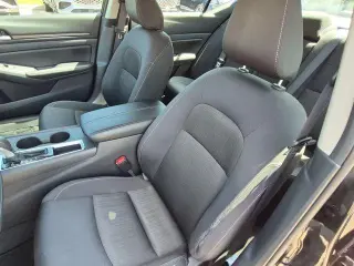 Nissan Altima 2025 2.5 SV 4dr Sedan