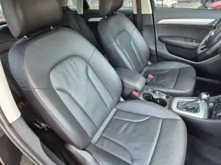 Audi Q3 2017 AWD 2.0T quattro Premium Plus 4dr SUV