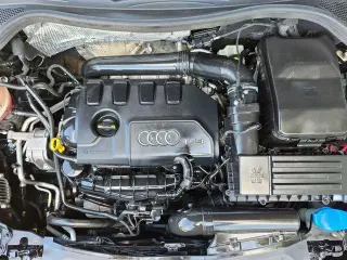 Audi Q3 2017 AWD 2.0T quattro Premium Plus 4dr SUV