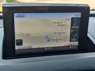 Audi Q3 2017 AWD 2.0T quattro Premium Plus 4dr SUV
