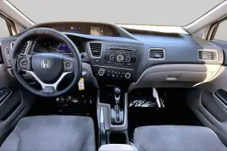 Honda Civic 2015 LX 4dr Sedan CVT