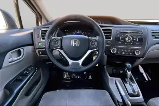 Honda Civic 2015 LX 4dr Sedan CVT