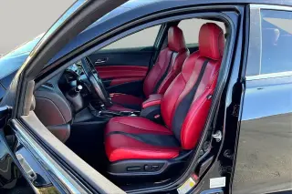 Acura ILX 2019 4dr Sedan w/Premium and A-SPEC Package