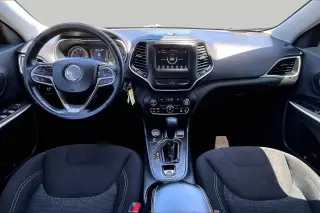 Jeep Cherokee 2019 4x4 Latitude 4dr SUV