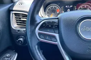 Jeep Cherokee 2019 4x4 Latitude 4dr SUV