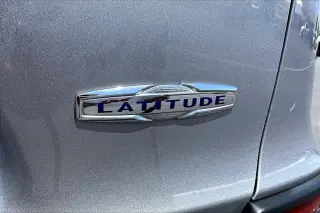 Jeep Cherokee 2019 4x4 Latitude 4dr SUV