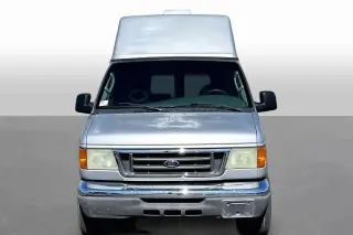 Ford E-Series 2005 E-350 SD XLT 3dr Extended Passenger Van