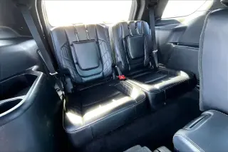 Ford Explorer 2017 AWD Platinum 4dr SUV