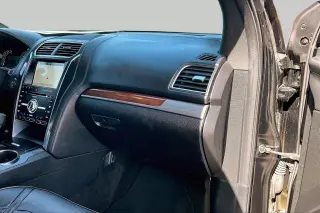 Ford Explorer 2017 AWD Platinum 4dr SUV