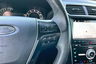 Ford Explorer 2017 AWD Platinum 4dr SUV