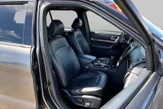 Ford Explorer 2017 AWD Platinum 4dr SUV