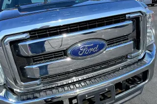 Ford F-250 Super Duty 2016 4x4 XLT 4dr Crew Cab 6.8 ft. SB Pickup