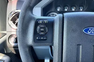 Ford F-250 Super Duty 2016 4x4 XLT 4dr Crew Cab 6.8 ft. SB Pickup