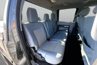 Ford F-250 Super Duty 2016 4x4 XLT 4dr Crew Cab 6.8 ft. SB Pickup