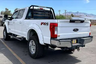 Ford F-250 Super Duty 2017 4x4 Lariat 4dr Crew Cab 6.8 ft. SB Pickup