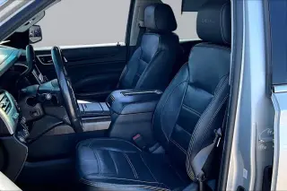 GMC Yukon XL 2018 4x2 Denali 4dr SUV