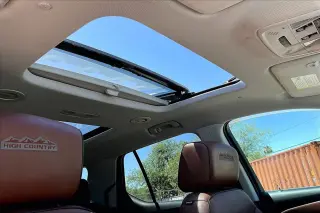 Chevrolet Traverse 2019 4x4 High Country 4dr SUV