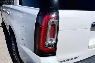 GMC Yukon 2016 4x4 Denali 4dr SUV