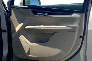 Cadillac XT5 2017 Luxury 4dr SUV