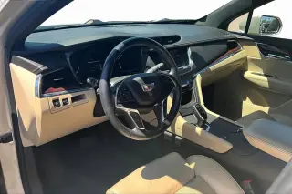 Cadillac XT5 2017 Luxury 4dr SUV