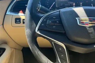 Cadillac XT5 2017 Luxury 4dr SUV