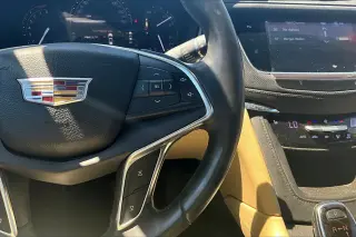 Cadillac XT5 2017 Luxury 4dr SUV