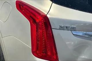 Cadillac XT5 2017 Luxury 4dr SUV