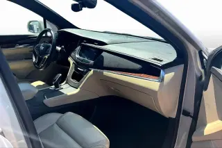 Cadillac XT5 2017 Luxury 4dr SUV