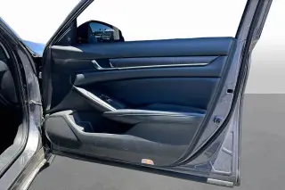 Honda Accord 2018 Touring 4dr Sedan (1.5T I4)