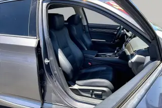Honda Accord 2018 Touring 4dr Sedan (1.5T I4)