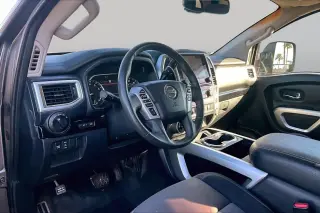 Nissan Titan 2020 4x4 SV 4dr Crew Cab 5.6 ft. SB