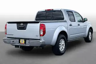 Nissan Frontier 2019 4x2 SV 4dr Crew Cab 5 ft. SB 5A