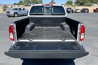 Nissan Frontier 2019 4x2 SV 4dr Crew Cab 5 ft. SB 5A