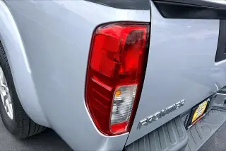 Nissan Frontier 2019 4x2 SV 4dr Crew Cab 5 ft. SB 5A