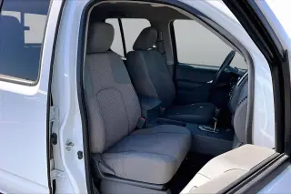 Nissan Frontier 2021 4x2 SV 4dr Crew Cab 5 ft. SB