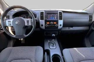 Nissan Frontier 2021 4x2 SV 4dr Crew Cab 5 ft. SB