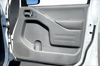 Nissan Frontier 2021 4x2 SV 4dr Crew Cab 5 ft. SB