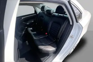 Volkswagen Passat 2018 2.0T SEL Premium 4dr Sedan