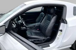 Ford Mustang 2014 V6 Premium 2dr Fastback