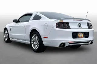 Ford Mustang 2014 V6 Premium 2dr Fastback