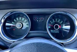 Ford Mustang 2013 V6 2dr Convertible