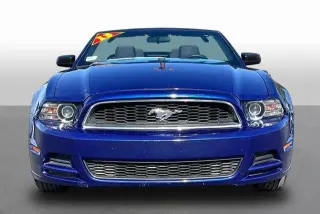Ford Mustang 2013 V6 2dr Convertible