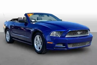 Ford Mustang 2013 V6 2dr Convertible