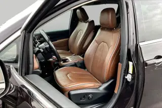 Chrysler Pacifica 2019 Limited 4dr Mini-Van