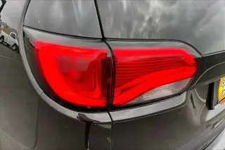 Chrysler Pacifica 2019 Limited 4dr Mini-Van