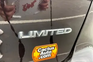 Chrysler Pacifica 2019 Limited 4dr Mini-Van