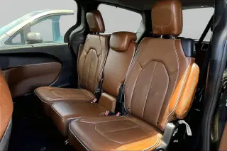 Chrysler Pacifica 2019 Limited 4dr Mini-Van