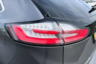 Ford Edge 2022 AWD Titanium 4dr Crossover