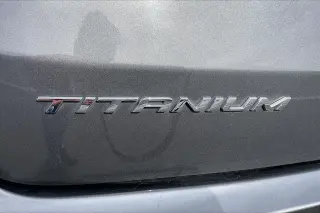 Ford Edge 2022 AWD Titanium 4dr Crossover