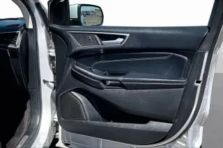 Ford Edge 2017 AWD Titanium 4dr Crossover